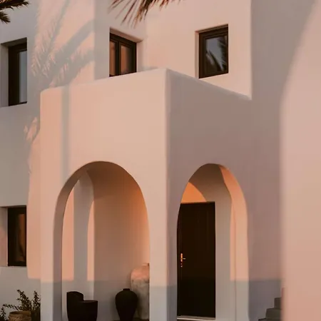 Otel Anantara Sea View Pool (adults Only)